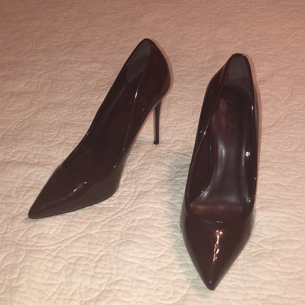 ALDO Burgundy Patent Leather Pumps, Size 9 🎉🎊